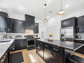 3215  Bill Harrod Street , Dallas Texas 75212