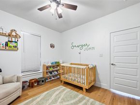 3215  Bill Harrod Street , Dallas Texas 75212