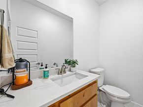 3215  Bill Harrod Street , Dallas Texas 75212