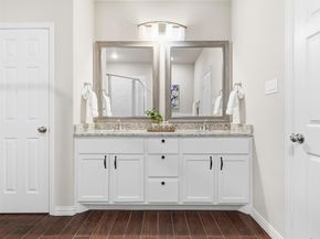 1310  Yale Street , River Oaks Texas 76114