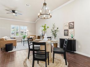 1310  Yale Street , River Oaks Texas 76114
