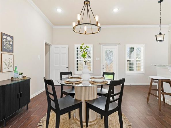 1310  Yale Street , River Oaks Texas 76114