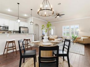 1310  Yale Street , River Oaks Texas 76114