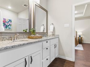 1310  Yale Street , River Oaks Texas 76114