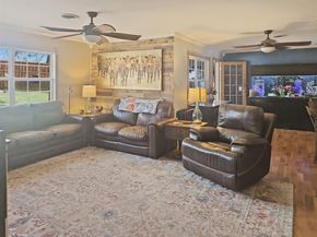 713  Ross Trail , Arlington Texas 76012