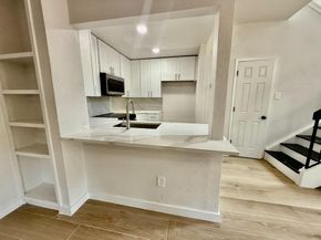 5757  Martel Avenue  B06, Dallas Texas 75206
