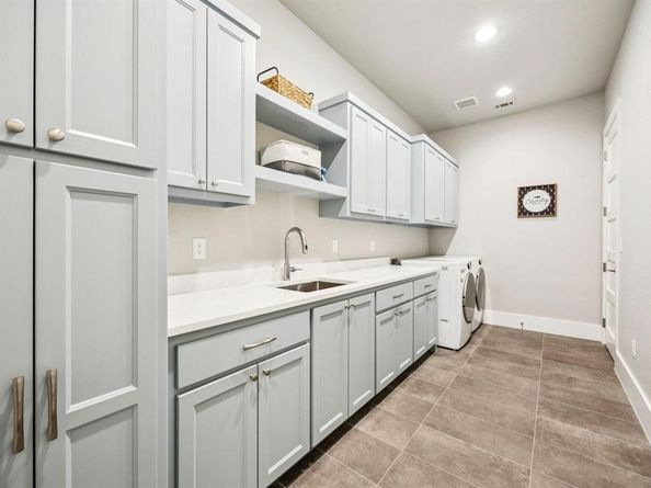 2602  Pointe Court , Colleyville Texas 76034