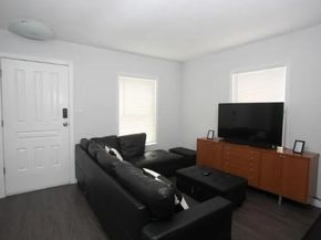 1527  Padgitt Avenue , Dallas Texas 75203
