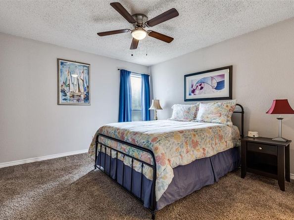 2103  Park Willow Lane  A, Arlington Texas 76011