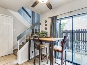 2103  Park Willow Lane  A, Arlington Texas 76011