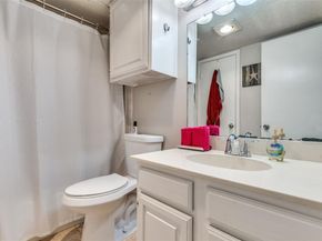 2103  Park Willow Lane  A, Arlington Texas 76011