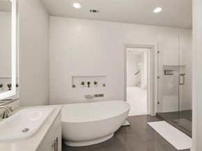 3930  Bowser Avenue  12, Dallas Texas 75219