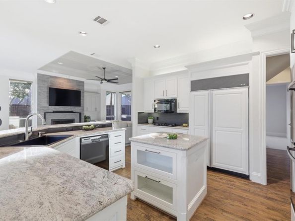 17431  Woods Edge Drive , Dallas Texas 75287
