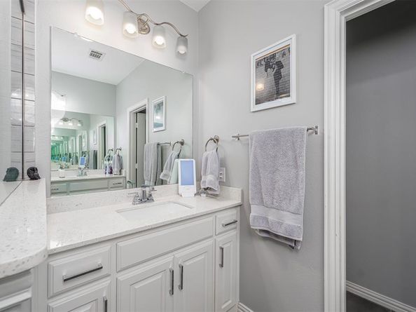 4202  Cascade Sky Drive , Arlington Texas 76005