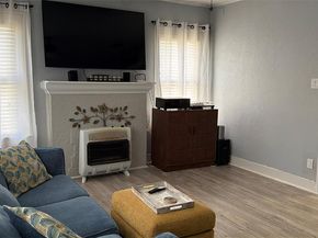 1126 S Oak Cliff Boulevard , Dallas Texas 75208