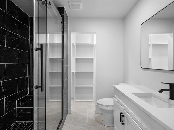 2245  Highwood Drive , Dallas Texas 75228