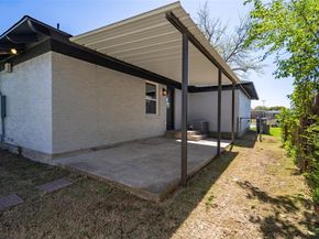 2245  Highwood Drive , Dallas Texas 75228