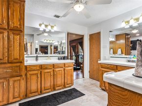 916  Kimbrough Road , Azle Texas 76020