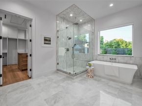 419 W Colorado Boulevard , Dallas Texas 75208
