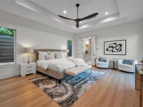 419 W Colorado Boulevard , Dallas Texas 75208