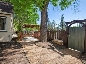 4501  Pershing Avenue , Fort Worth Texas 76107