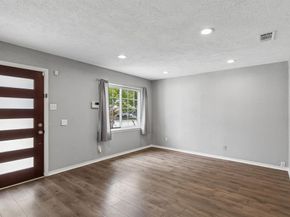 301 N Cottonwood Drive , Richardson Texas 75080