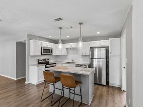 301 N Cottonwood Drive , Richardson Texas 75080