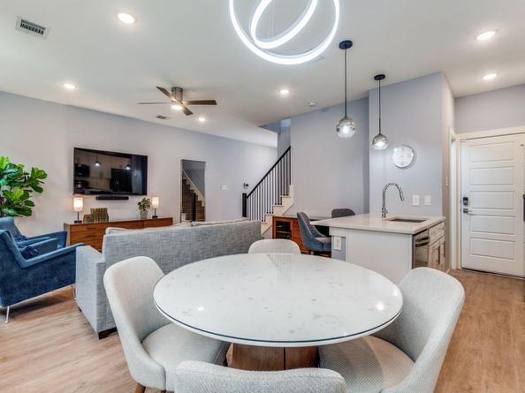 7337  Bree Court , Dallas Texas 75235