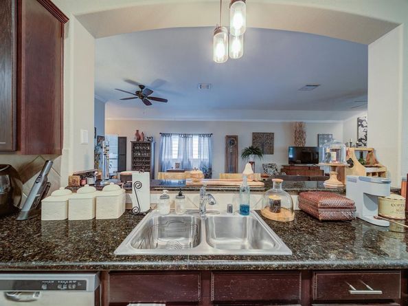 1408  Cobblestone Court , Savannah Texas 76227
