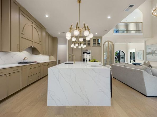 6055  Ellsworth Avenue , Dallas Texas 75206