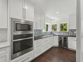6812  Summer Meadow Lane , Dallas Texas 75252