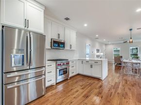 734 N Montclair Avenue , Dallas Texas 75208