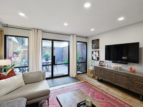 3637  Hawthorne Avenue , Dallas Texas 75219