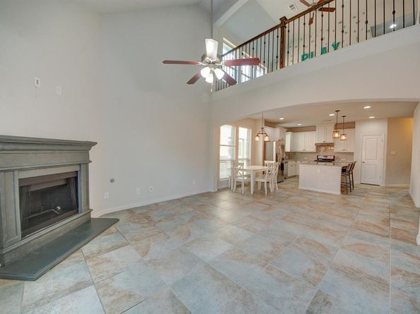 921  Montgomery Way , Argyle Texas 76226