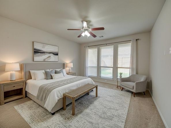 921  Montgomery Way , Argyle Texas 76226