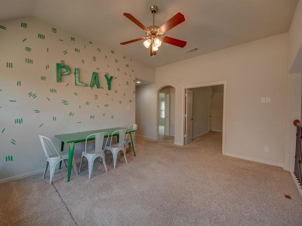 921  Montgomery Way , Argyle Texas 76226