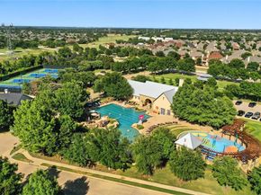 921  Montgomery Way , Argyle Texas 76226