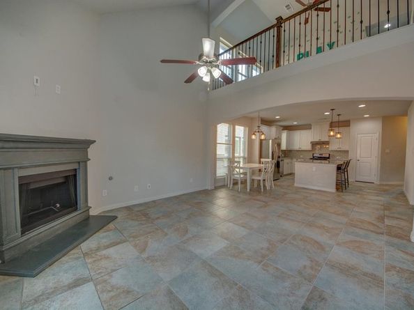 921  Montgomery Way , Argyle Texas 76226
