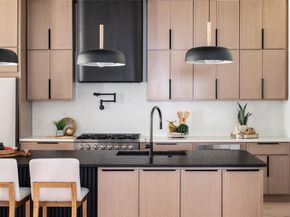 4322  Sexton Lane , Dallas Texas 75229