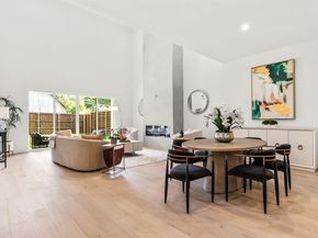 4322  Sexton Lane , Dallas Texas 75229