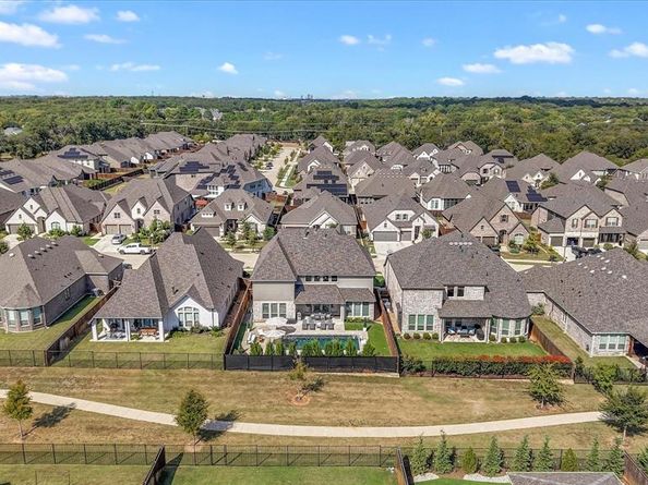 900  Mallard Avenue , Denton Texas 76210