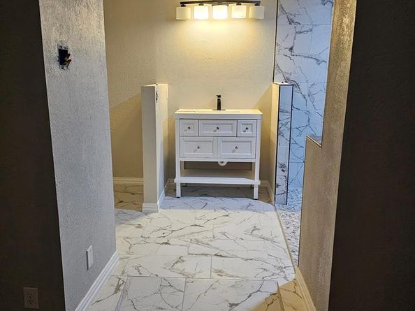 5245  Clubview Drive , Dallas Texas 75232