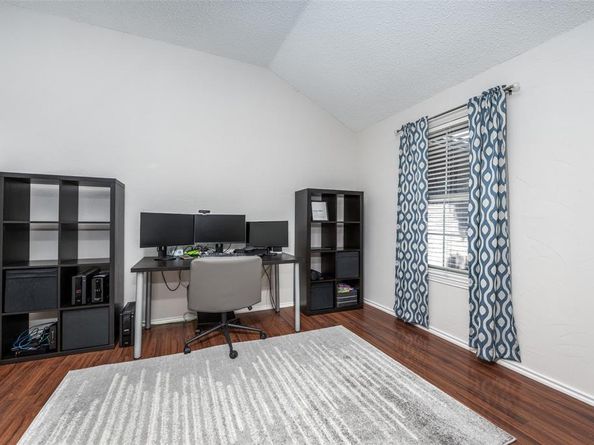 8204  Montecito Drive , Denton Texas 76210