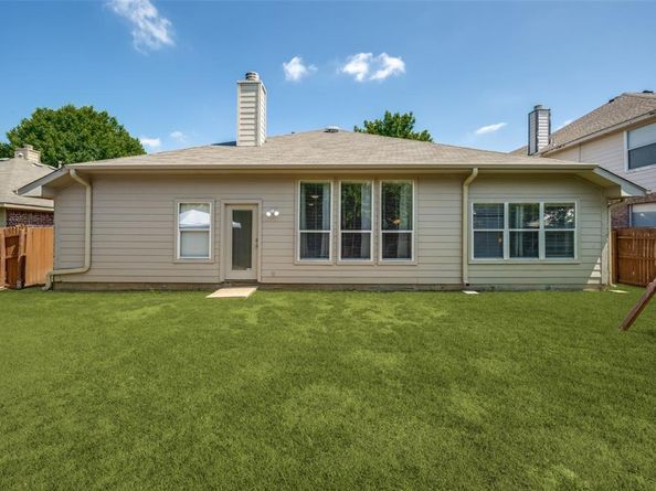 8204  Montecito Drive , Denton Texas 76210