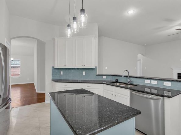 517  Highmoor Court , Oak Point Texas 75068