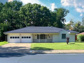 914  Danish Drive 