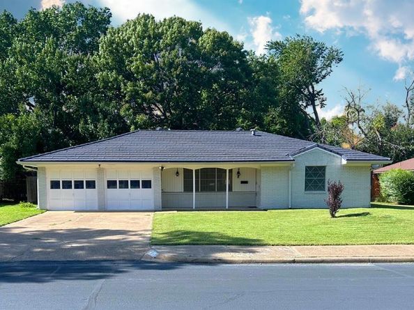914  Danish Drive , Grand Prairie Texas 75050