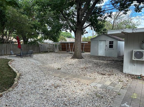 914  Danish Drive , Grand Prairie Texas 75050
