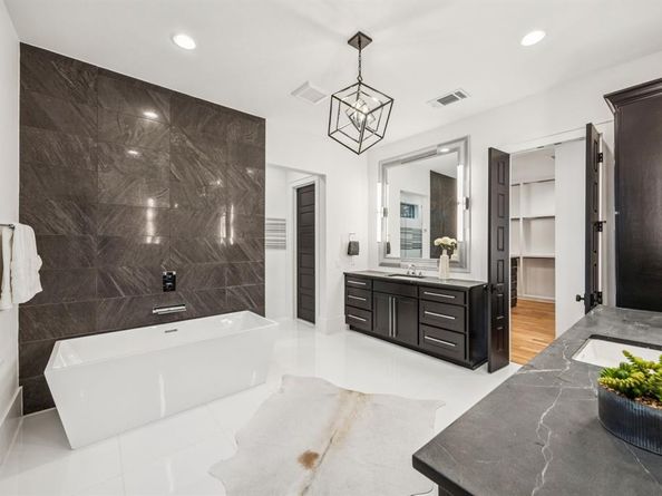 4330  Ridge Road , Dallas Texas 75229