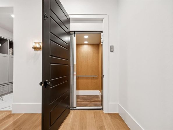 4330  Ridge Road , Dallas Texas 75229